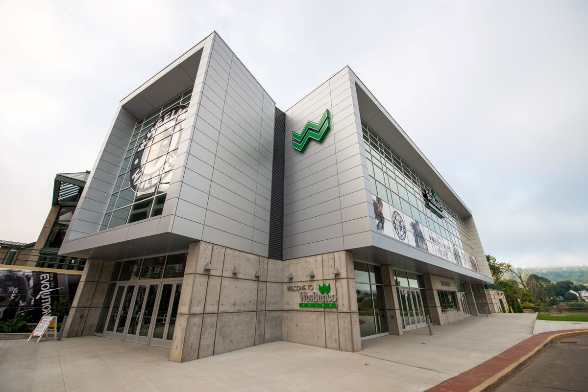 ECMetalSystems's tweet image. Our EC-300 Formed Plate Rainscreen #PanelSystem delivers an adaptable and sustainable #cladding choice for diverse industries. 🌿 Quality and design are just the start.

Experience #TheEastCoastAdvantage today! 🤝🏻