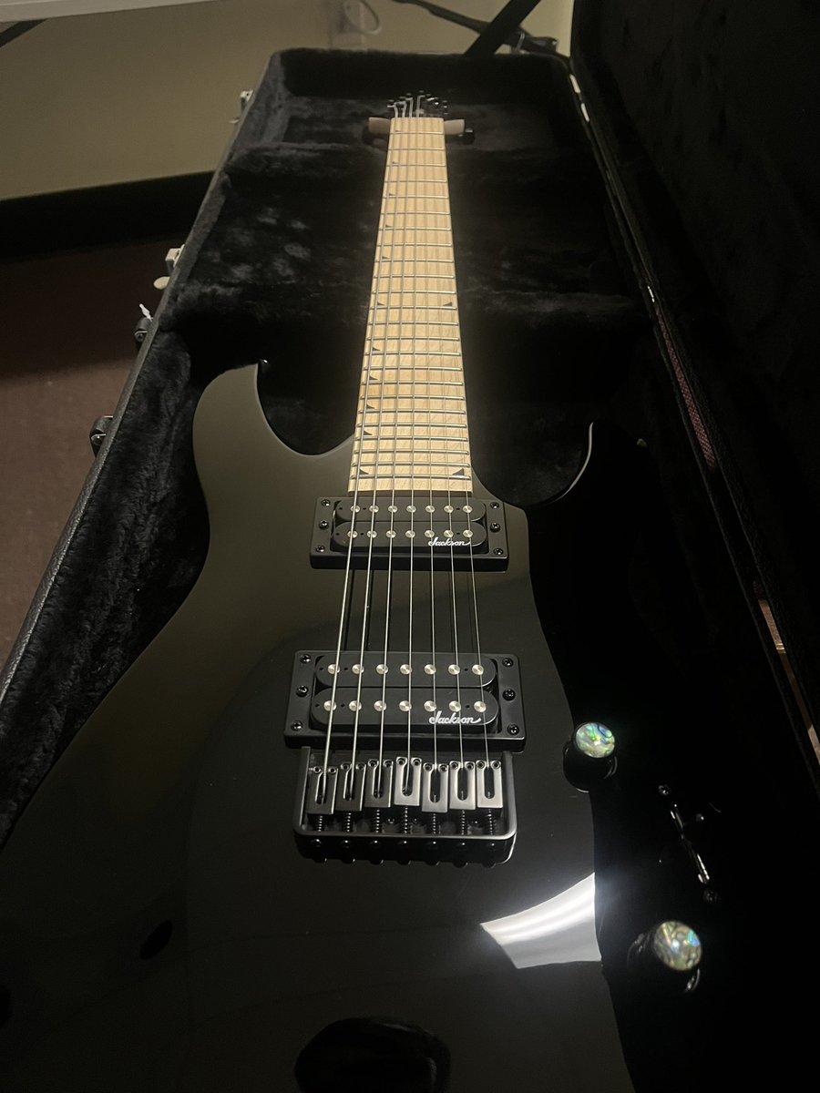 sextonsrepair's tweet photo. Restring and setup with clean https://t.co/hQMgugx7W7