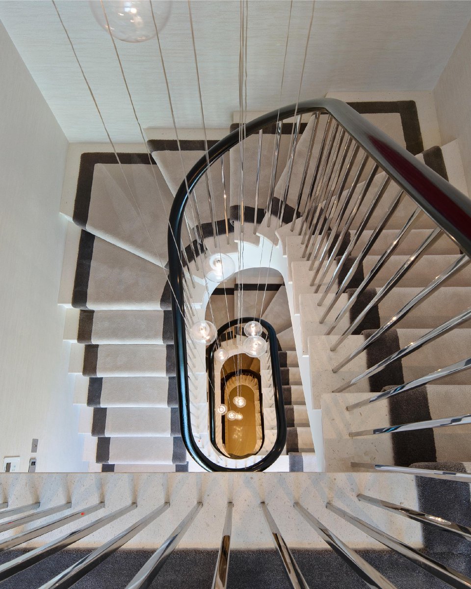 teamddre's tweet image. Staircase to... ➡️ ddre.global/listing/melina… 

#stjohnswood #ddreglobal #teamddre #superprimeproperty #greenspaces #luxurystaircases