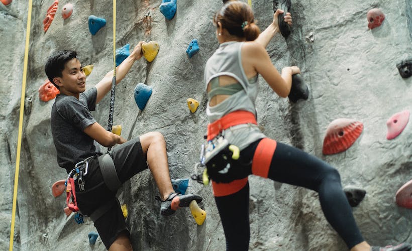 Rock Climbing Gym Requires Proof of Being in an Open Relationship Before Joining: ow.ly/4fGs50Q2OPE
