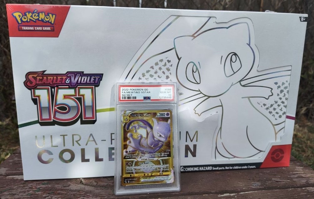 TheJTomC's tweet photo. I'm thrilled to announce my return to creating Pokemon card content! Thanks to my partnership with NOLA FLIGHT, I'm set to elevate my content!

To kick off this exciting venture, it's time for another giveaway!

- Mew UPC (151 set)
- 2022 Pokemon GO Mewtwo VSTAR SECRET PSA 10

How to enter:
Follow @nolaflightgg & @TheJTomC
Like & Retweet this post

🌎 Shipping!

Winner will be announced on November 5th. Get ready to join the fun!  #NOLAFLIGHT #Giveaway #Pokemon