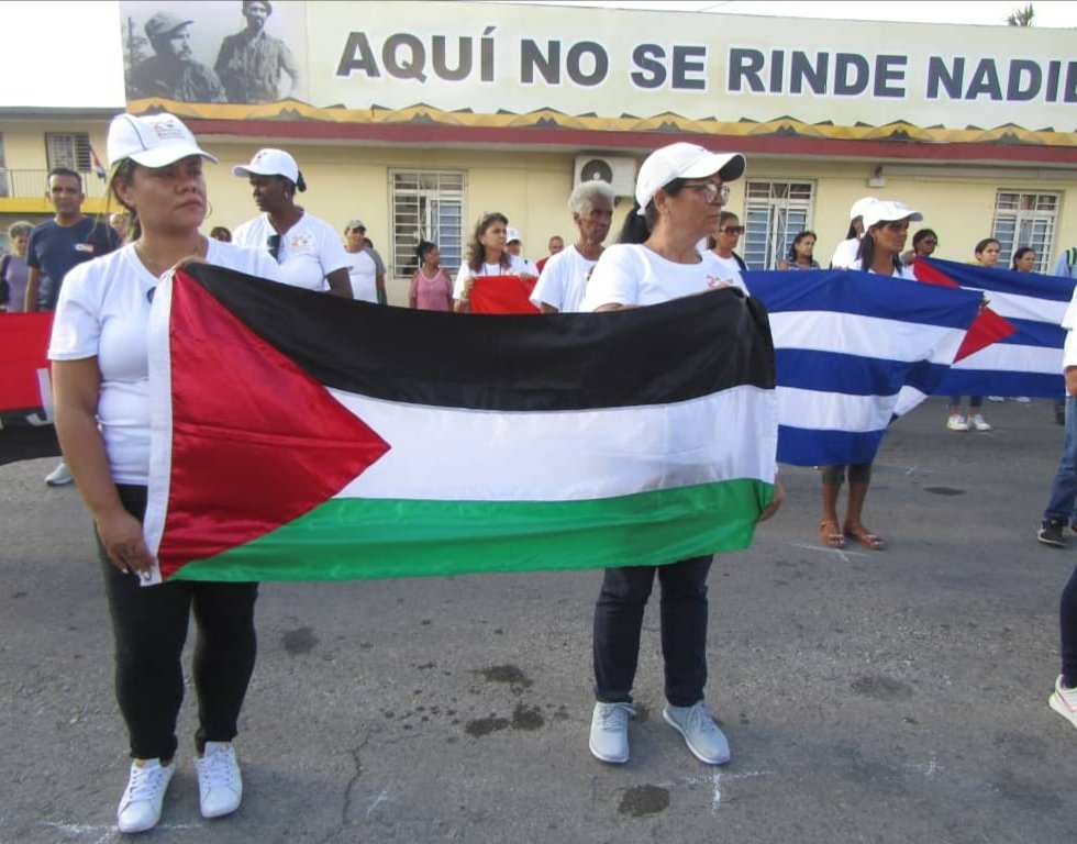 Los #CDRCuba presentes en acto de solidaridad con Palestina en la UEB Cubiza-Habana. #Cuba #FreePalestine