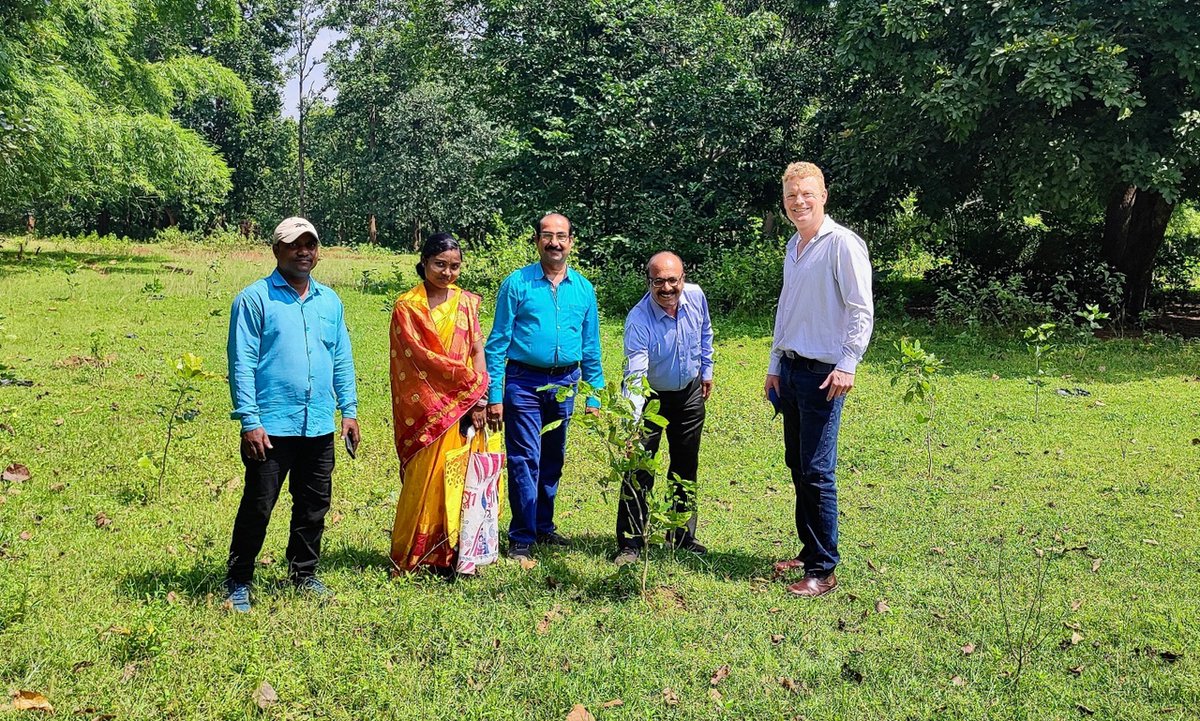 terviva_inc's tweet photo. Members of our Trees & Impact team recently visited India to expand sustainability efforts in collaboration with local harvesting communities & to advance R&D initiatives supporting #pongamia plantings. Here are a few moments we captured!
Learn more here: https://t.co/o9av81mtUe https://t.co/Tk8mhIX9FX