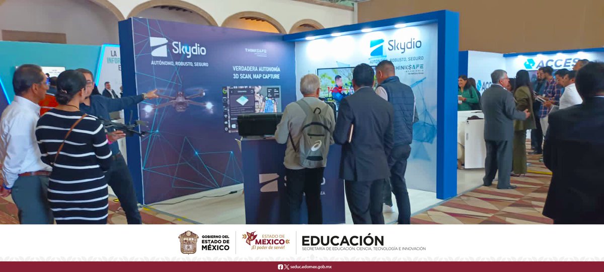 UIEMOficial's tweet image. El Mtro. Ildefonso Ronquillo Cedillo profesor de la Licenciatura en #DesarrolloSustentable, asistió al 4to. Foro de Estadística y Geografía para Estados y Municipios en Durango, Durango.
#SomosUIEM 📷
#OrgulloUIEM 📷