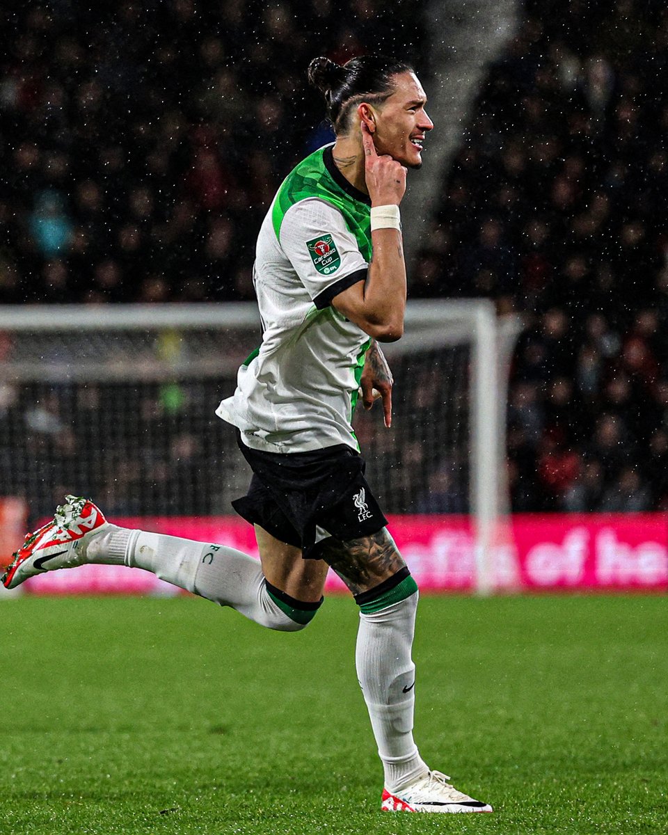 footballontnt's tweet image. Darwin Nunez is averaging a goal involvement every 55 minutes for Liverpool this season 🔥