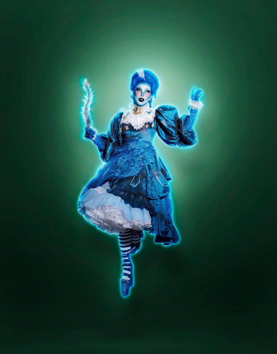 drag_aries's tweet photo. LA MÁS ANIMADA @Lamasdraga inspirada en #Frankelda de #cinefantasma @HBOMaxLA vestuario: hecho por mí y casa zodiaco fotografías: @valencia_gonzag https://t.co/PvHHAD9IDf