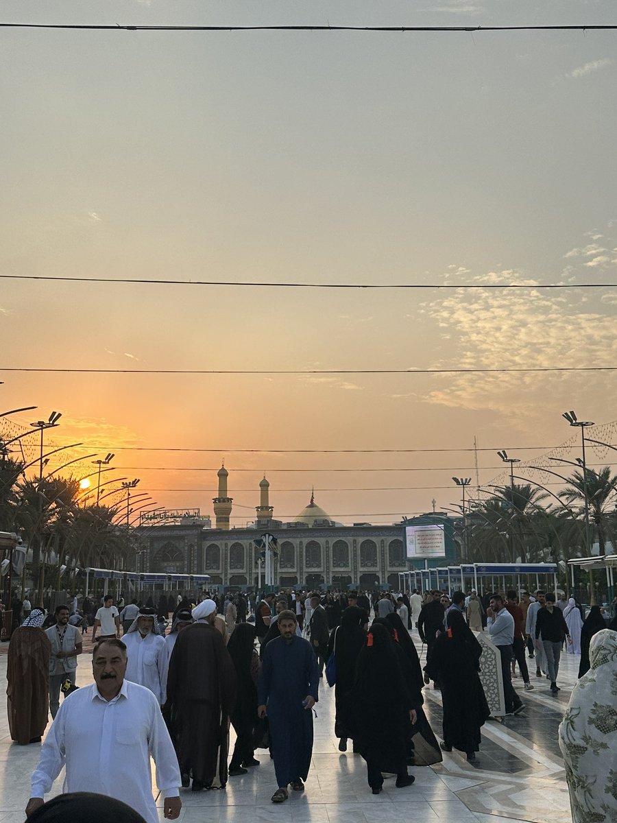 wv_a's tweet photo. السَّلام عَلَيْكَ يَا أبا عَبْدِ اللهِ وَعلَى الأرواحِ الّتي  حَلّتْ بِفِنائِكَ ، وَأنَاخَت برَحْلِك، عَلَيْكًُم مِنِّي سَلامُ اللهِ أبَداً  مَا بَقِيتُ وَبَقِيَ الليْلُ وَالنَّهارُ ، وَلا جَعَلَهُ اللهُ آخِرَ العَهْدِ  مِنِّي لِزِيَارَتِكُمْ. https://t.co/Hzwbl8vfmw