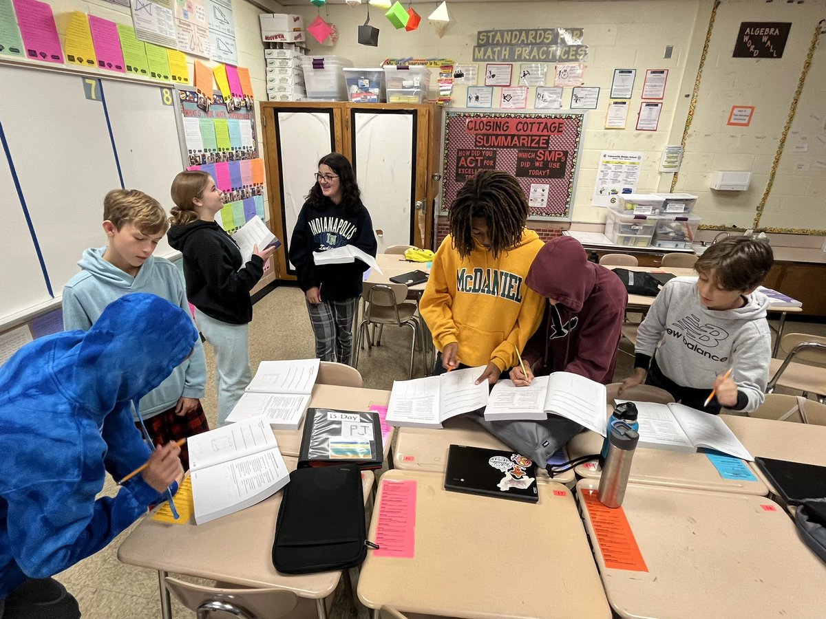 j_eisenberg87's tweet photo. #algebra students @CatonsvilleMS design survey questions and collect real world data in order to create two-way tables. @IllustrateMath @BCPSMATH #LearnwithIM #highlyengaged #collegebound #weAREcatonsville https://t.co/2XA9GJX2da