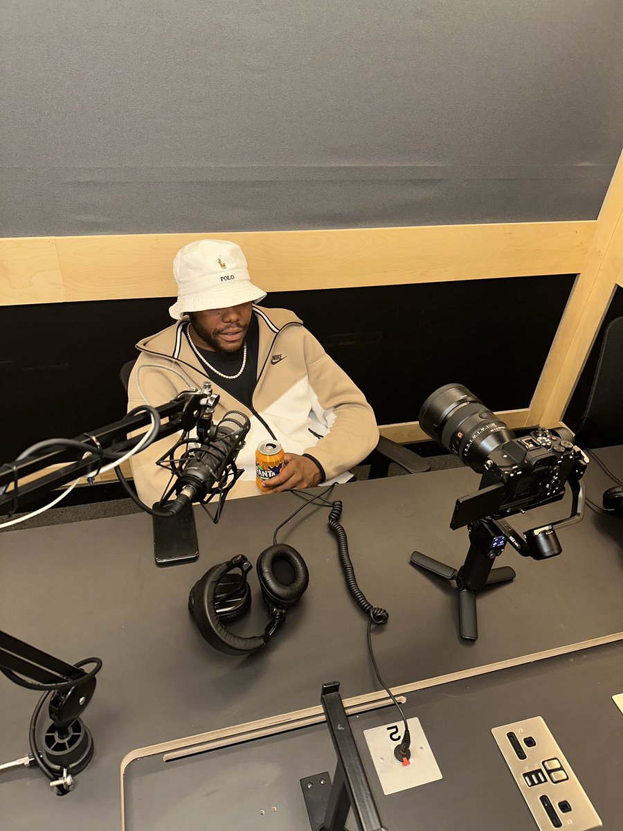 SeriousXSyikes's tweet image. Don’t try this at home hoes! 
 St88💧