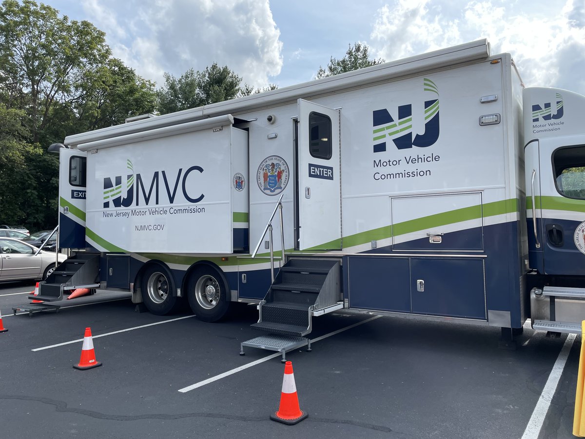 JayWebberNJ's tweet photo. Scores of Real IDs & other services for citizens at our @LincolnPark_NJ 🚗 #MobileMVC today.
"They did a terrific job. Thank you for making this all possible," a constituent emailed us straightaway.
Follow us for more community services🚚
#LincolnParkNJ #ConstituentServices https://t.co/2EdIBs1AfY