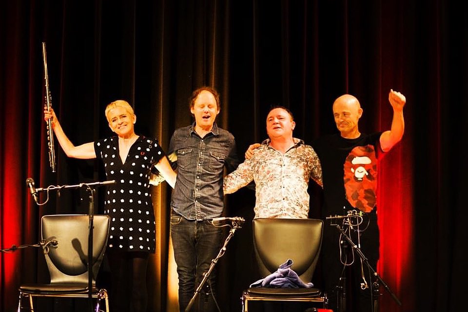 November Gigs! flook.co.uk/tour-list/

10 BARCELONA <a href="/tradicionarius/">Tradicionàrius</a> 
15 BRISTOL <a href="/RedgraveTheatre/">The Redgrave Theatre</a> 
16 DARTINGTON <a href="/DartingtonTrust/">Dartington Trust</a>
17 CORFE MULLEN <a href="/Celticfolk1/">Celticfolk</a> 
18 S PETHERTON <a href="/thedavidhallsp/">The David Hall</a> 
19 BIRMINGHAM <a href="/BirmCons/">Royal Birmingham Conservatoire</a>
22 NOTTINGHAM <a href="/LakesideArts/">Lakeside Arts</a>
23 BURY <a href="/themet/">The Met</a>