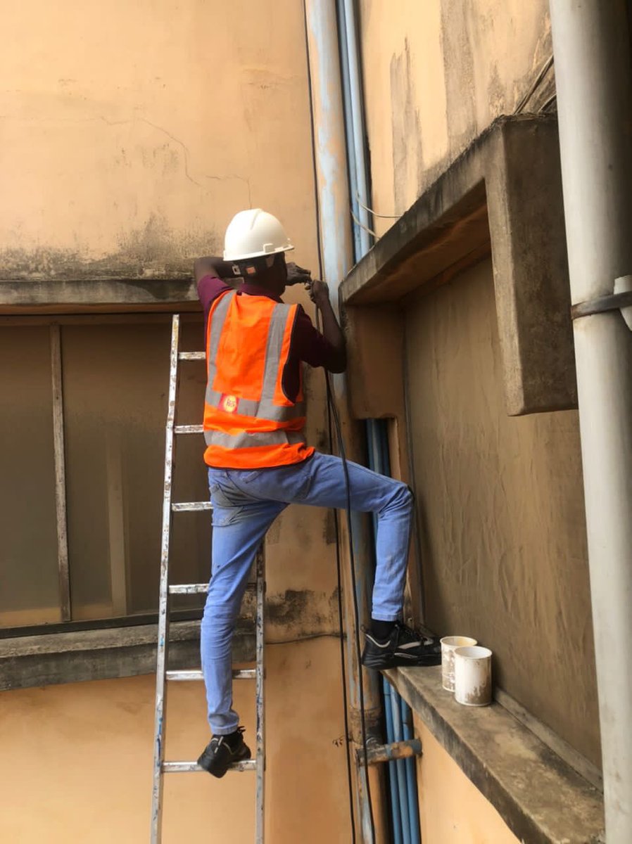 kingrubytech's tweet photo. 1.5kva/12v solar and inverter system for 859k.
Get uninterrupted power supply from our solar systems, we offer professional services nationwide.
☎️ 07067579674 go solar 🌞 Obafemi Awolowo University NLC President Akpi DSTV #NoToFuelSubsidyReturn https://t.co/RzIwQo18pI