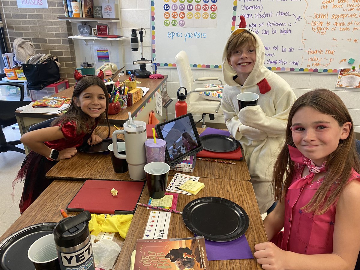 Ms. Snell tweet media