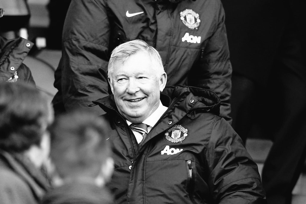 أصعبُ إشتياق أن تشتاق لأحدٍ لن تراه أبدًا و لن يأتي مثله أبدًا و لن يُعوض مكانه أحدًا 😥♥.