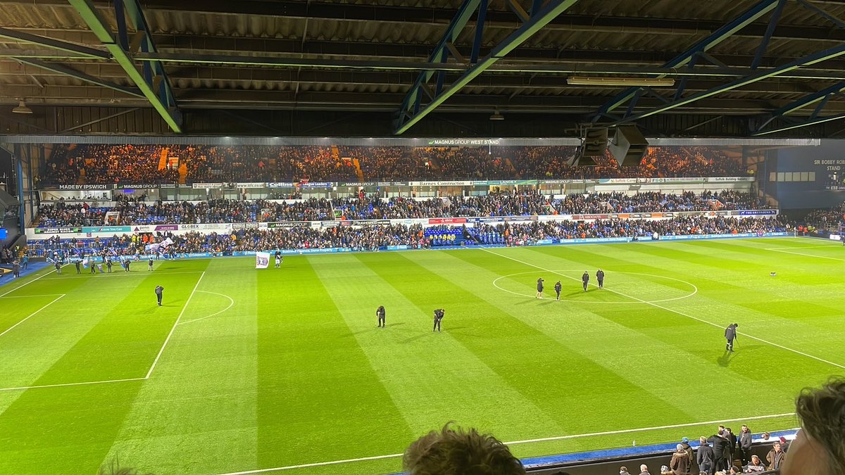 jacob_conner's tweet image. Up the cottagers