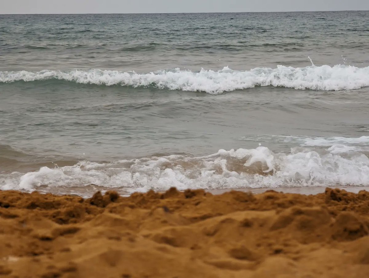 PIRITE_'s tweet photo. Red sand & warm water #ramlabay #gozo #gozoisland https://t.co/lVx9Ofa4Zg