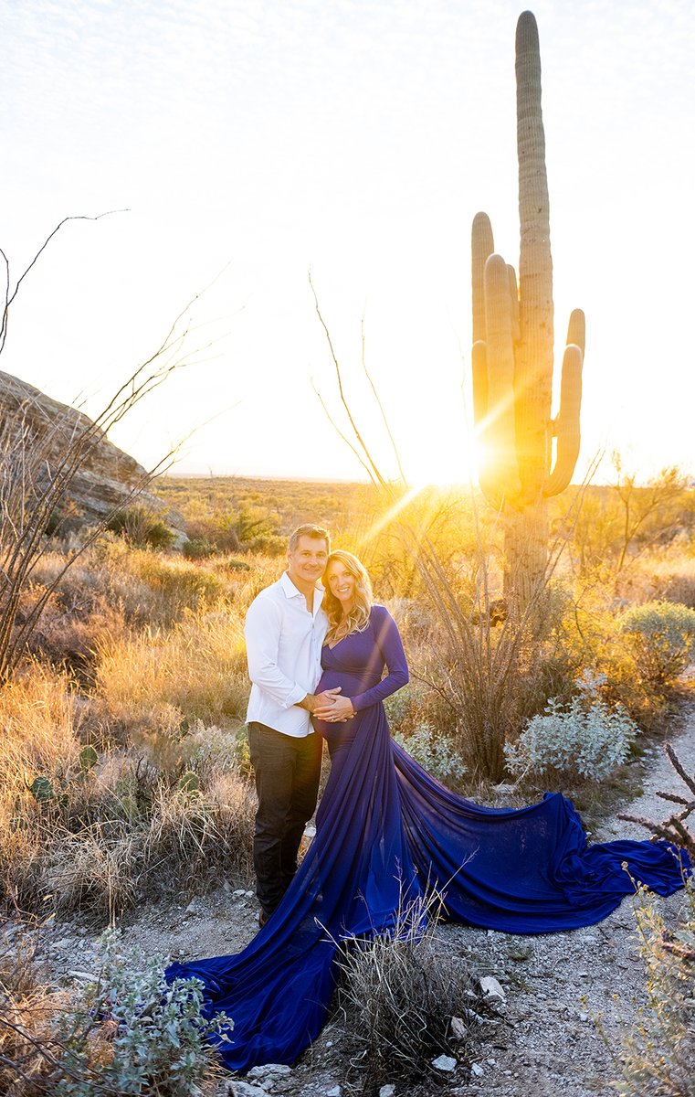 jacquelynnbuck's tweet photo. Glowing - describes her AND the desert in this tucson maternity photo https://t.co/JmyxzHmo89