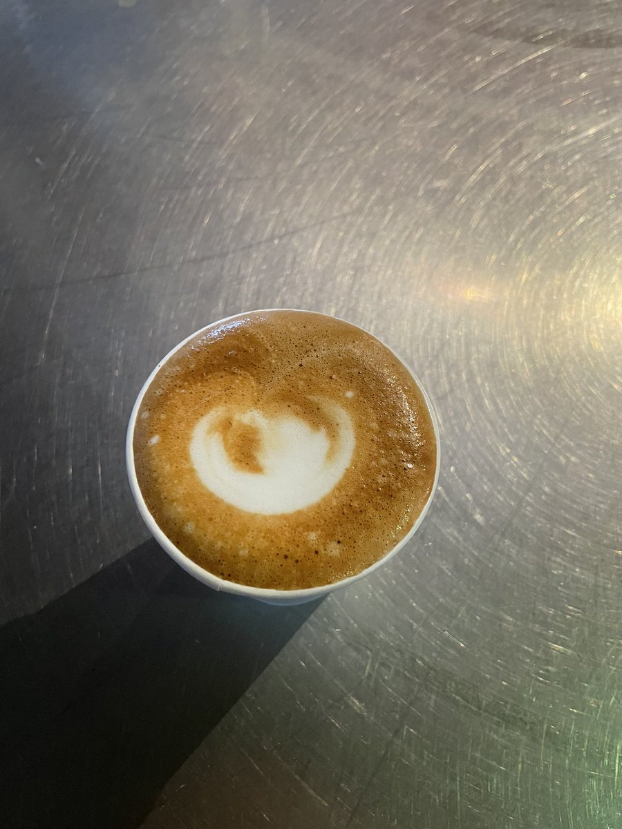 scootmagapril's tweet photo. Is it just me or did you think this when you saw it, too? https://t.co/Tasv0WLvLN