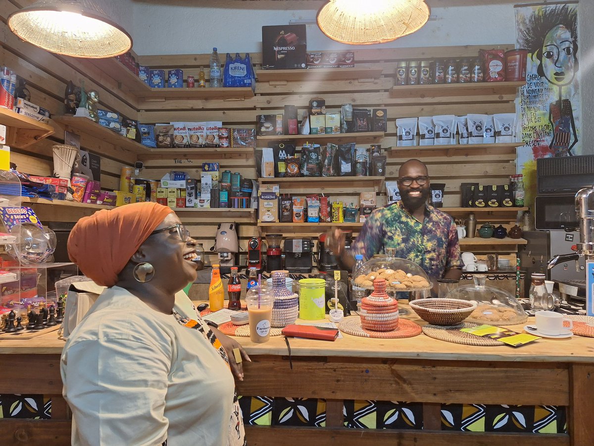 jalybadiane's tweet photo. #HelpUs Notre cher ami @moussa_niang a besoin de nous. 
Le Farmers Coffee Shop à Saint-Louis a été ravagé par un incendie et je sollicite l'aide de tout un chacun pour que cette place soit réhabilitée.
Lien de la cagnotte 👇🏾👇🏾👇🏾
https://t.co/0NCM8zu3RM

#PositiveEnergy https://t.co/yifwfd9pdM
