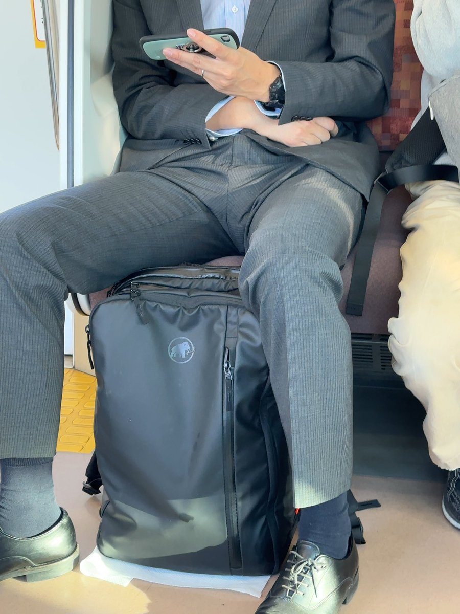 ManSuitLover's tweet photo. https://t.co/i8zqLKOo6G