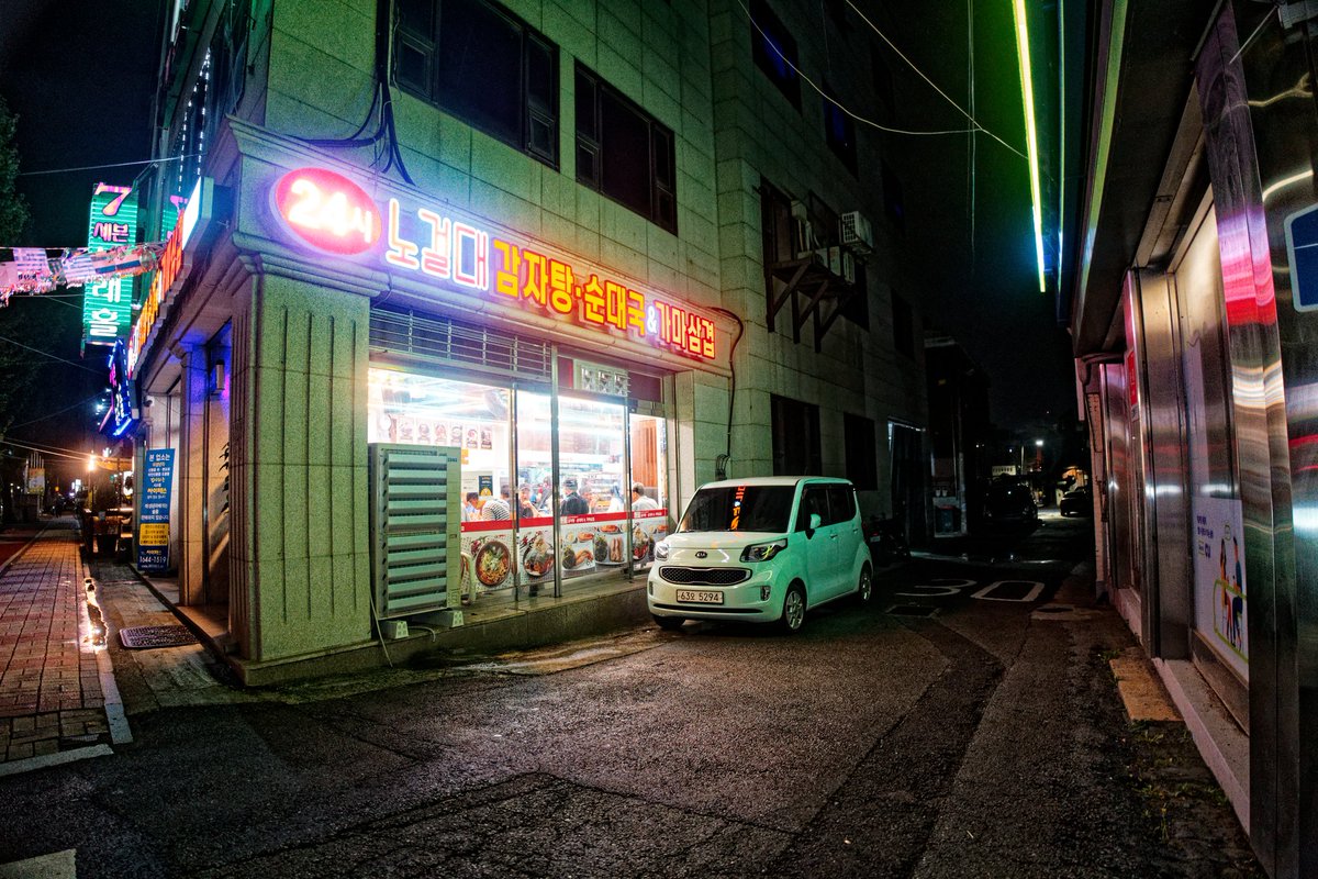 errbodyluvchriz's tweet photo. 24 Hours in Pyeongtaek https://t.co/RB5mlN3I47