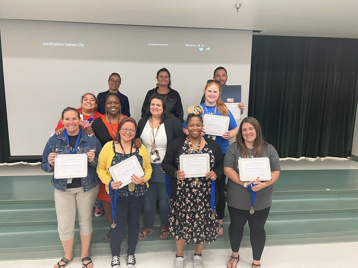 ADouglasVCS's tweet photo. Todays #PositiveInfluencers @ THE Cove! Thank you for keeping students at the forefront of all you do! @VCSManateeCove https://t.co/gqZ7MlrmDP