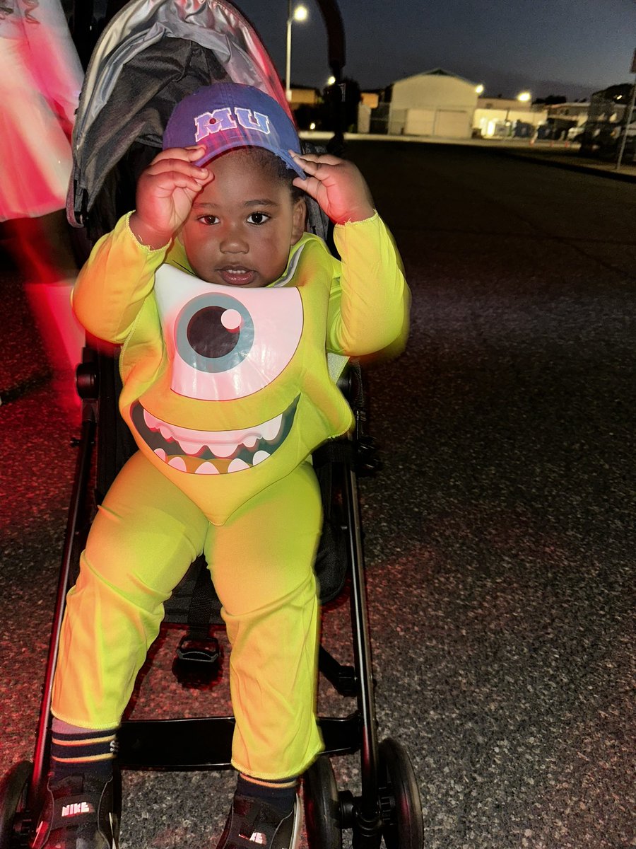 Breeana_Rakel's tweet photo. Mommy’s Stinkabooty 😌😌😌 https://t.co/yyFL1Fv3Vl