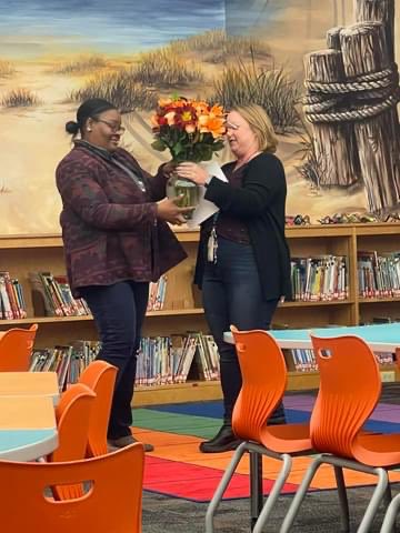 Megan Roberts tweet media