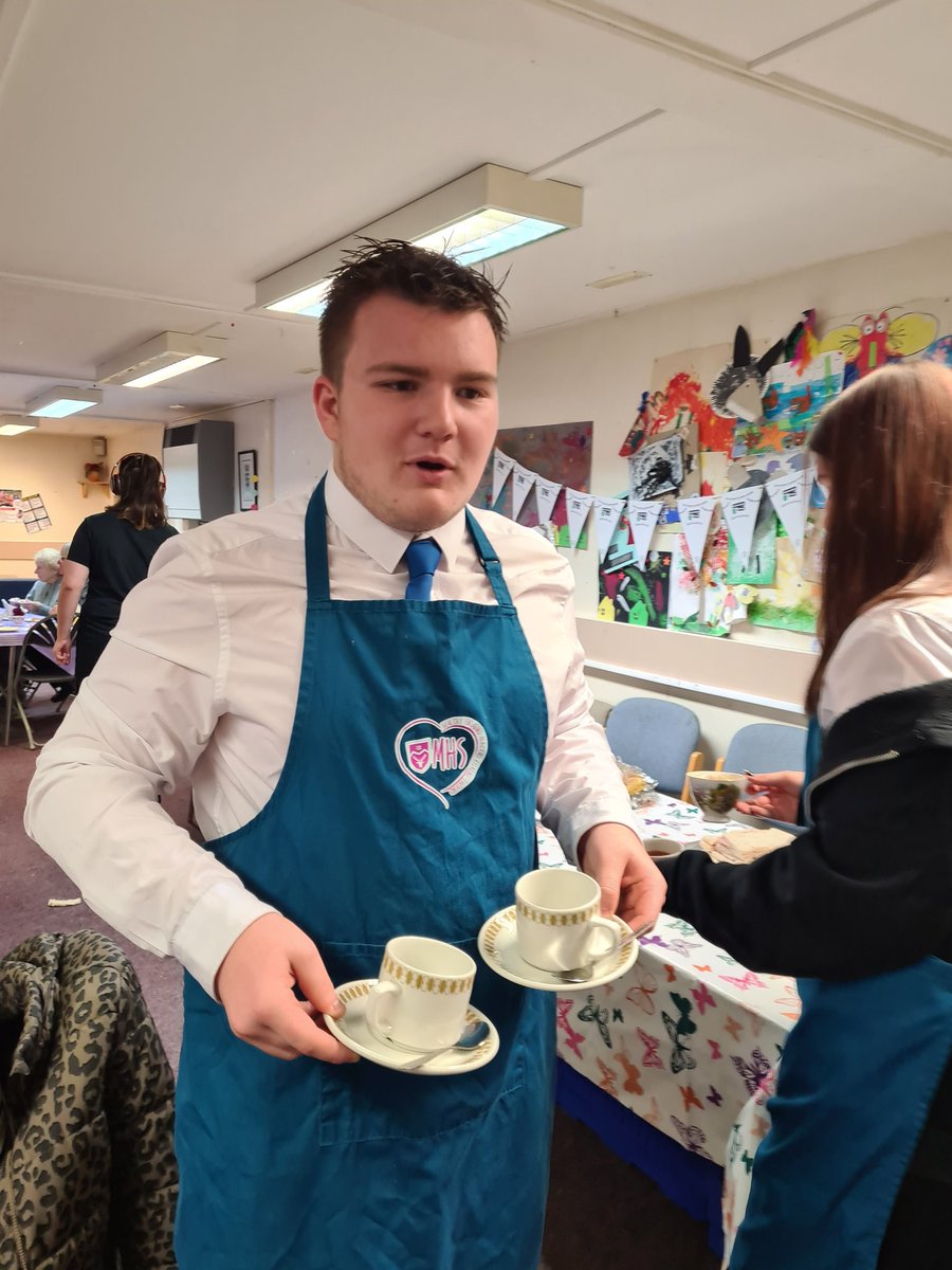 sustainable_mhs's tweet photo. Barista team putting their customer service skills to the test. Fantastic employees in the  making. @MonifiethHigh @MhsDyw https://t.co/MWbaJnlIJy