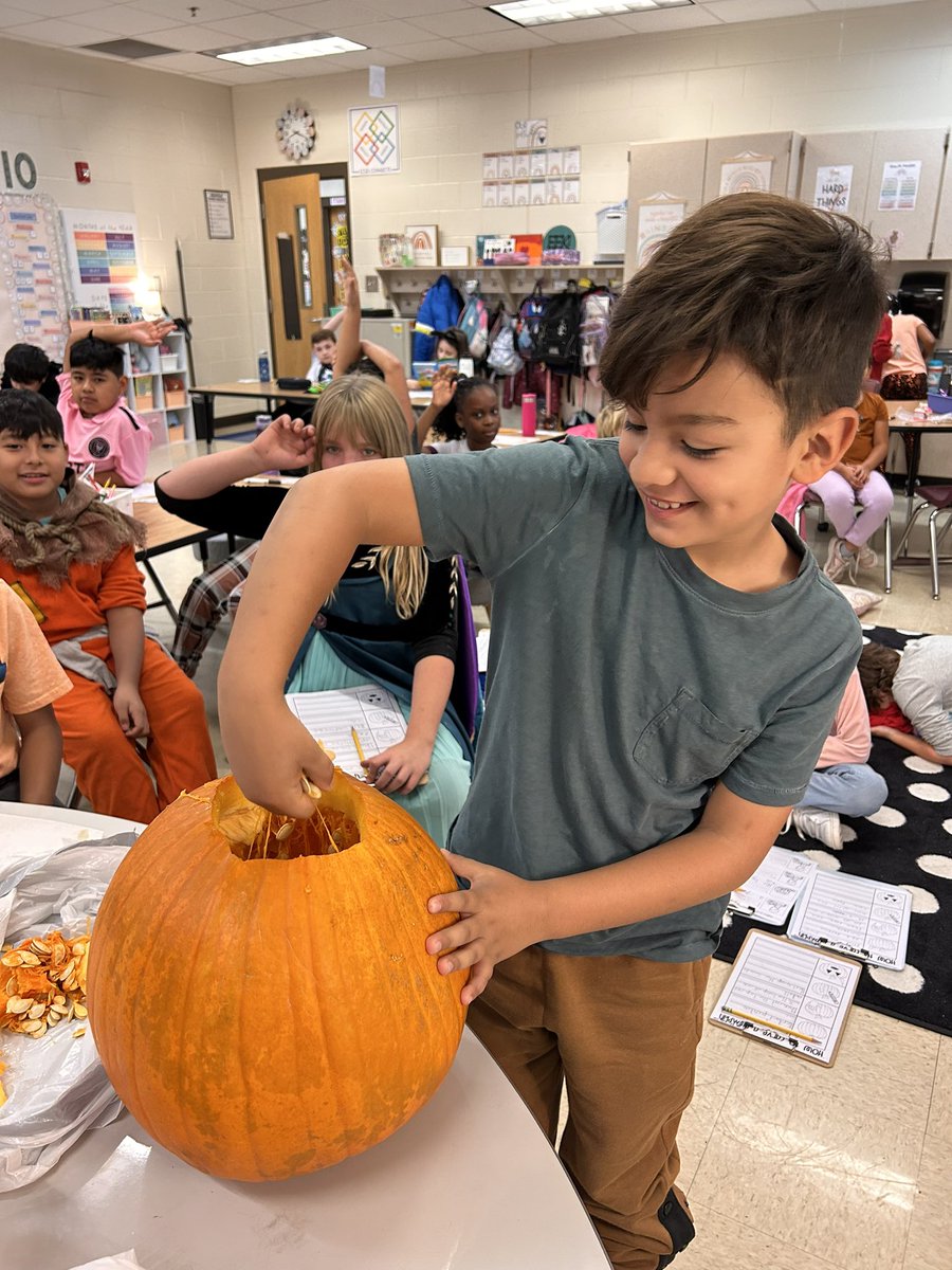 Shelly Carter tweet media