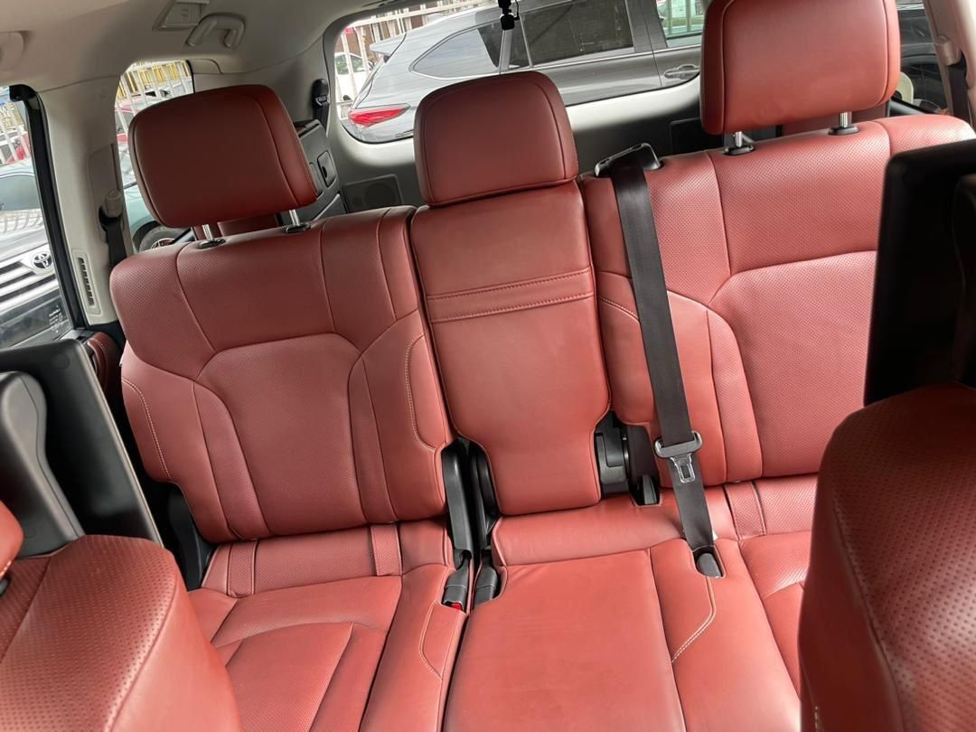 AdewemimoAyo's tweet photo. ❗HOT DEAL❗ 
2017 LEXUS LX570 
ACCIDENT FREE DUTY PAID WITH COMPLETE CARFAX HISTORY 
LOW MILEAGE: 17000MILES
 FOREIGN USED 🇺🇲
💰:N76M (NON-NEGOTIABLE)
FOR ENQURIES 
CALL 📞/WHATSAPP: +234 703 117 5133 
DM 📩:@AdewemimoAyo
Delivery to all states https://t.co/R6WbVQe4SH