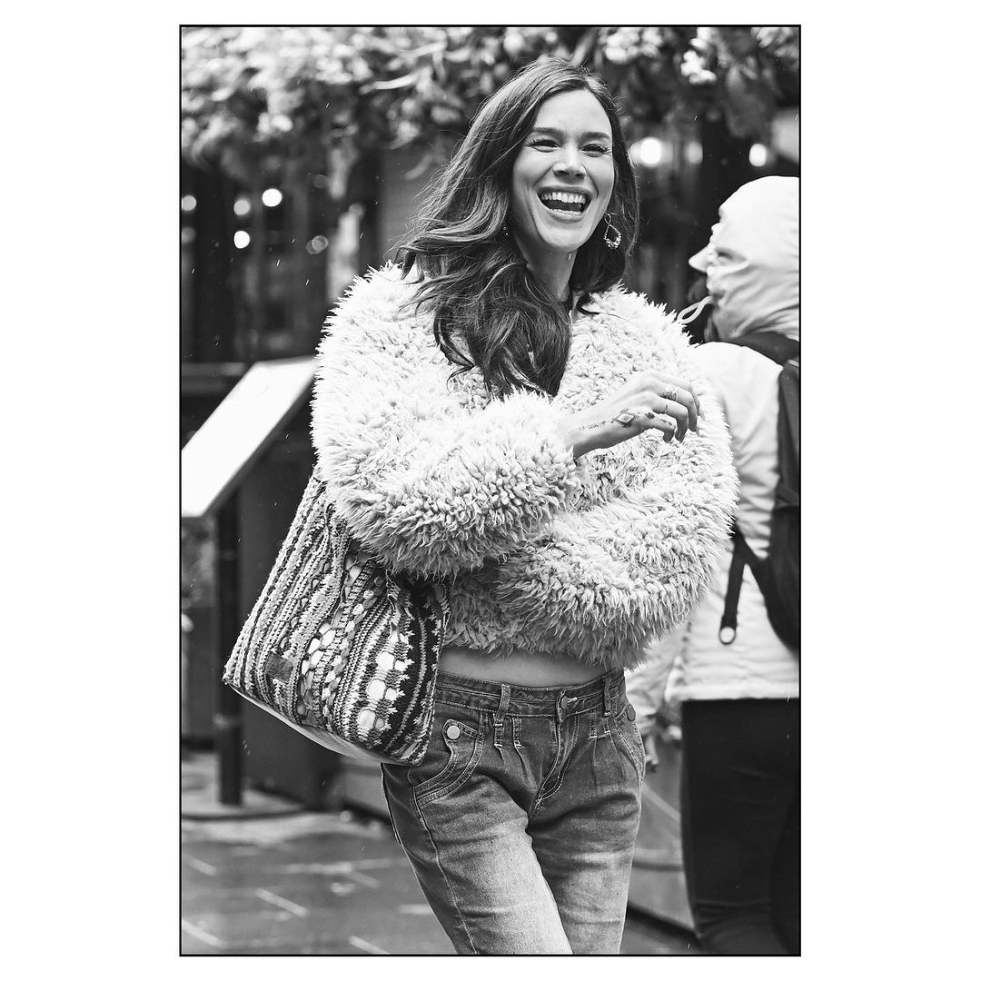 PortalJossStone's tweet photo. Joss em Londres ๐ฌ๐ง ๐ธ @robinpopephoto #JossStone @JossStone #20YearsOfSoul https://t.co/5xjgJzbjNL