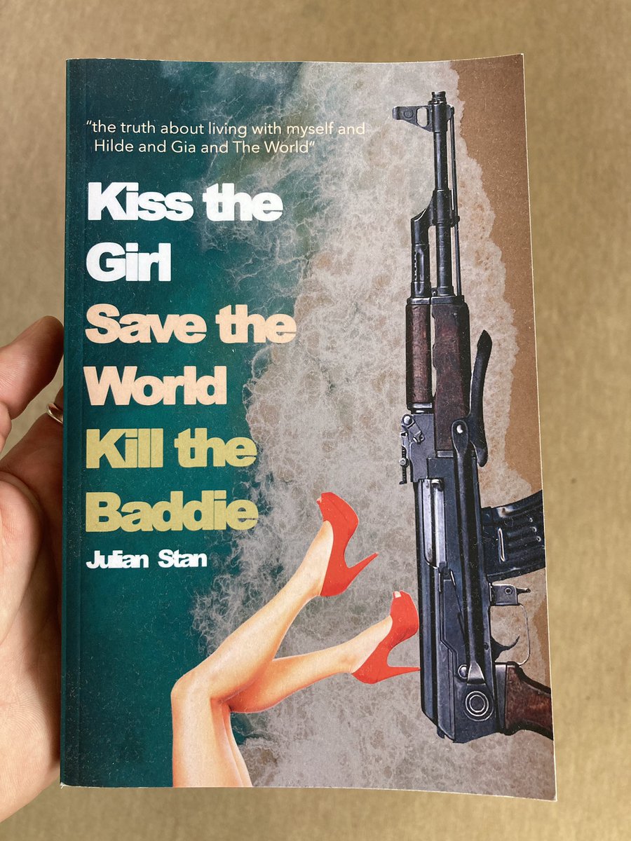 arkdianX's tweet image. GN earthlings! 🫶🥱

Which one would you choose to read next?

Only one can set you free. 

Let me know in the comments. Be honest.
#reading #sleeping #repeating #gn