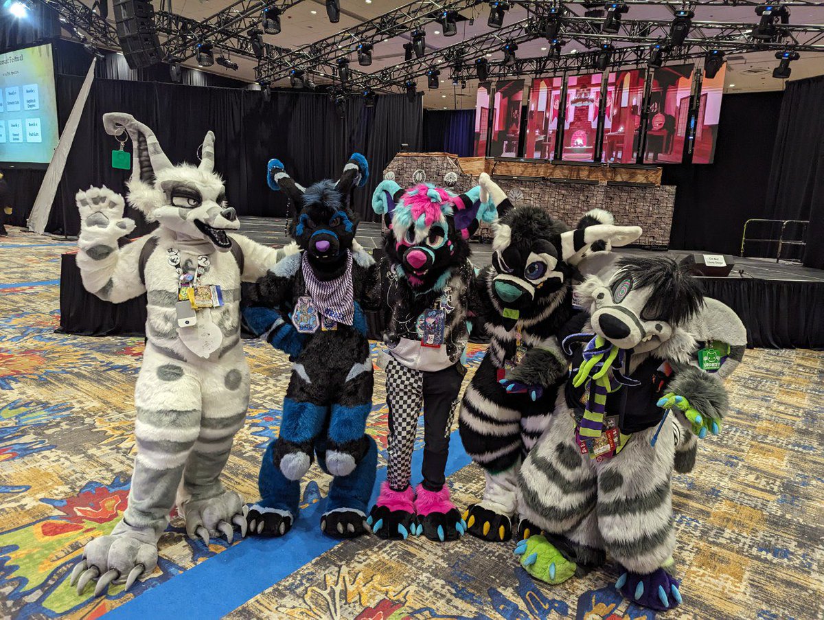 Flux CruxOtt tweet media