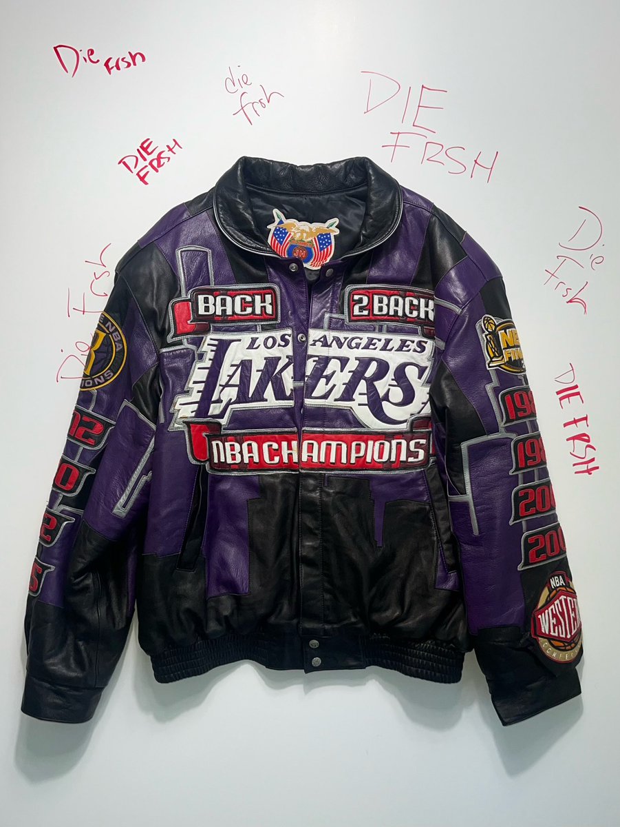 kobe bryant 2001 finals jacket