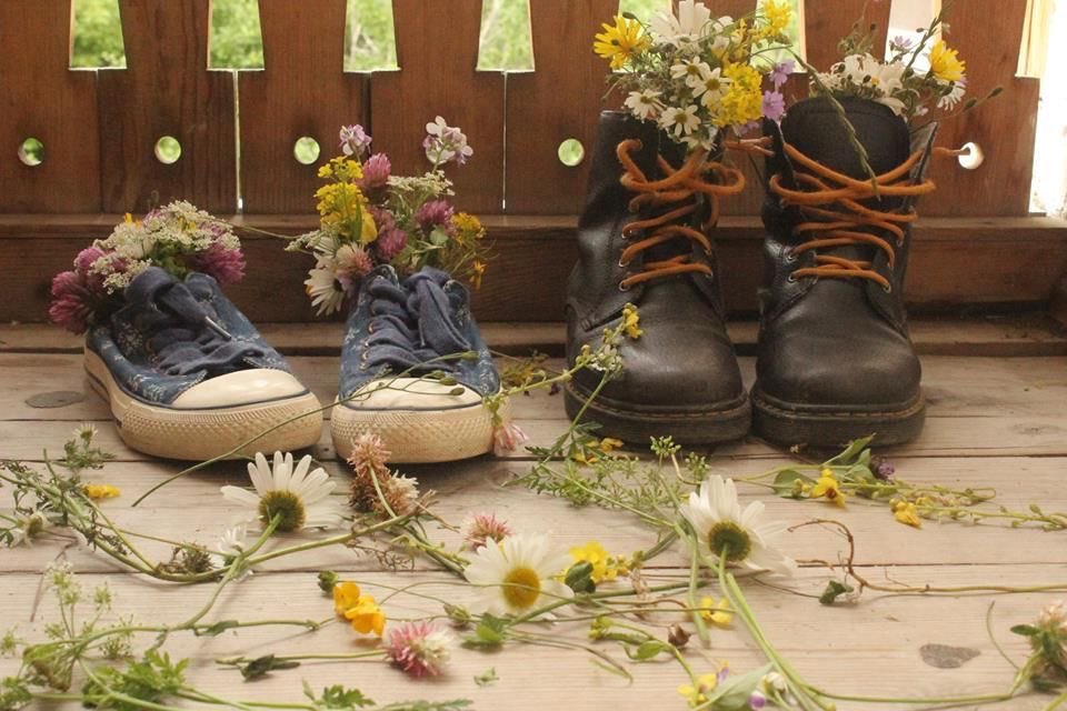 ksjmclub's tweet photo. mini #jikookau | fairytale 🧚‍♂️

onde o carrasco e amargurado lenhador da vila de silvandalle, jungkook, captura a atenção da fadinha thinker bell, jimin. https://t.co/OzsvnGsiXA