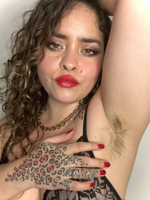Red kisses UwU #hairy #hairyarmpits #pits #hairypitd #redlips #fyp #curlygirls #chubby #chubbygirls https://t<a href="/tag/hairy"class="tags">#hairy</a><a href="/tag/hairyarmpits"class="tags">#hairyarmpits</a><a href="/tag/pits"class="tags">#pits</a><a href="/tag/hairypitd"class="tags">#hairypitd</a><a href="/tag/redlips"class="tags"><span>#redlips</span></a><a href="/tag/chubby"class="tags"><span>#chubby</span></a><a href="/tag/curlygirls"class="tags"><span>#curlygirls</span></a><a href="/tag/chubbygirls"class="tags"><span>#chubbygirls</span></a><a href="/tag/fy"class="tags"><span>#fy</span></a>