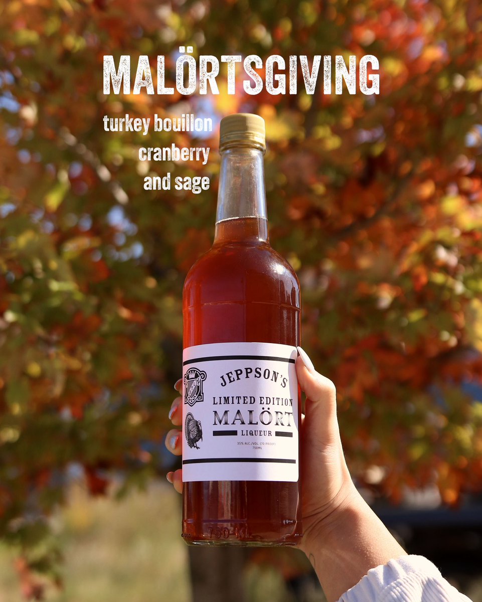 JeppsonsMalort's tweet image. NEW LIMITED EDITION MALÖRT DROP 🦃

Introducing: MALÖRTSGIVING! Our newest Seasonal Malört launch is packed with flavors of Turkey Bouillon, Cranberry, and Sage. This shot will transport you to a Thanksgiving feast, all while maintaining our infamous Malört flavor.