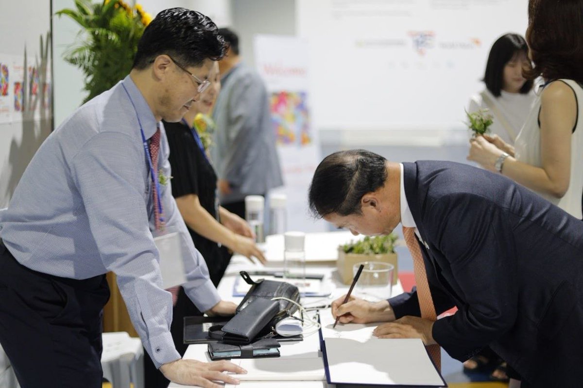 Arti project _Singapore Scatches...