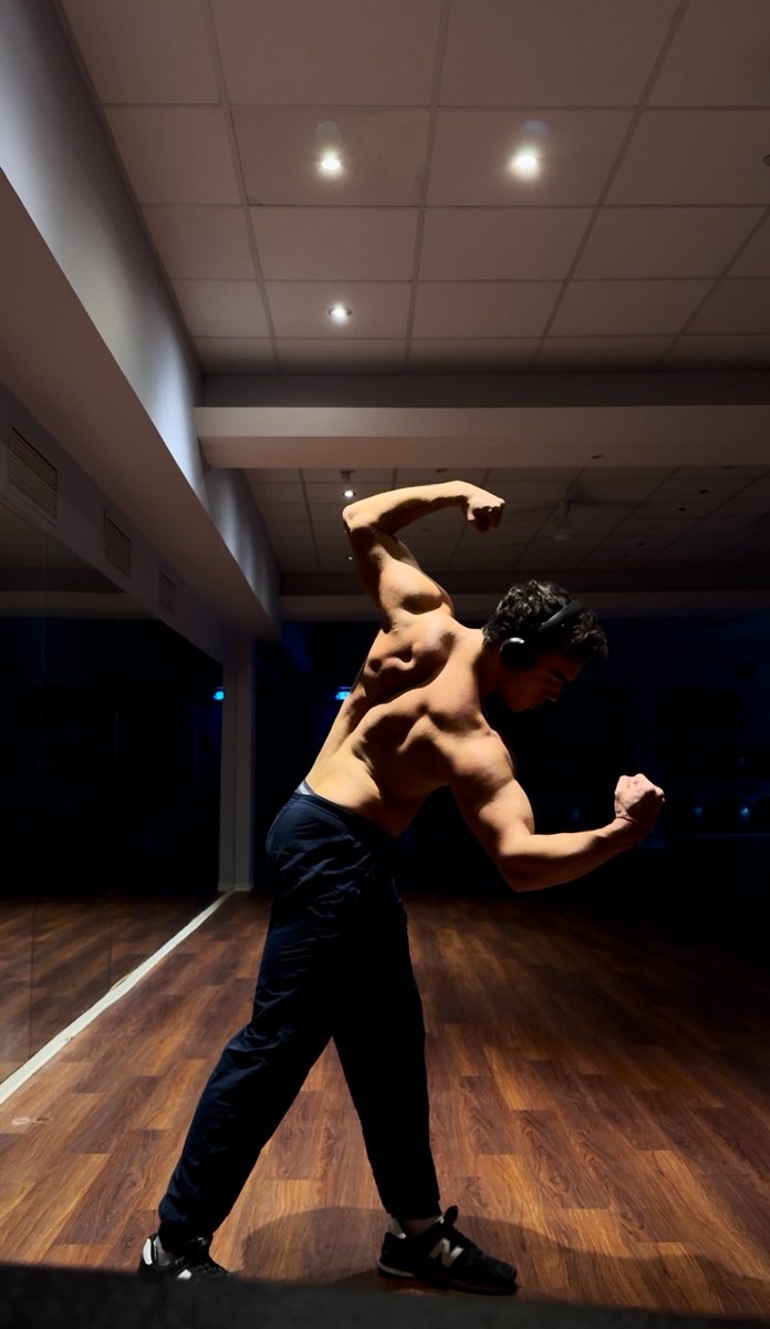 Joel ♌︎ tweet media