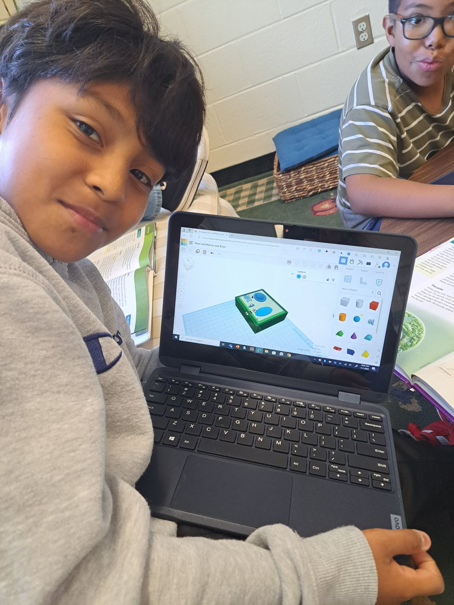 hapevillehawks's tweet photo. Can you see it? The excitement? The sense of accomplishment? @HesJshaw @tinkercad you are changing lives for #hapevillehawks and you can see it all over their faces. #stem #steam #celldesign #cells #5thgradescience @DrCSLPadgett @kellymastro https://t.co/dE6UtlJYaX