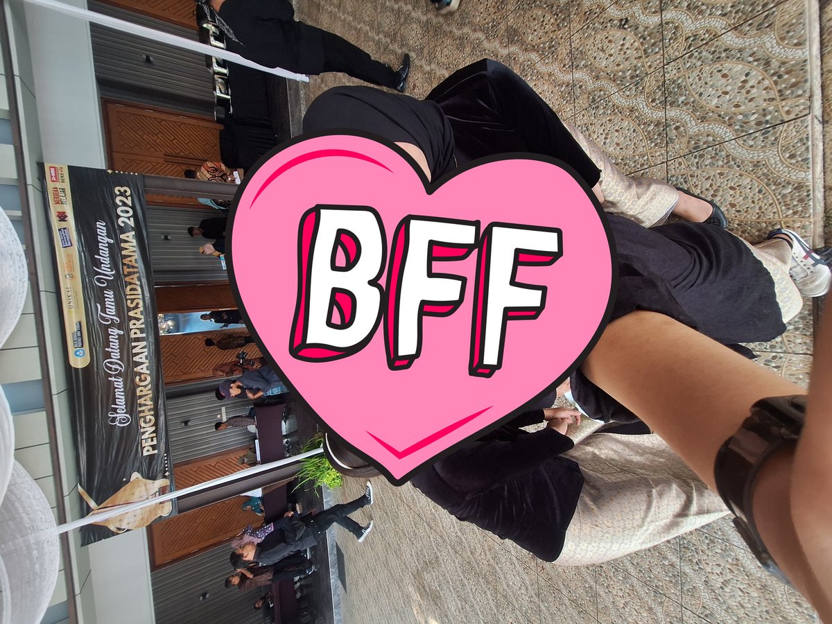 Roxxtrex's tweet photo. @convomfs Hasil kamera a54 kalo kata temen temen gua yg pinjem kameranya ga kalah sama ip 11 nder😭😭, lov banget pokonya sama samsull dah 5g lagi dan sebenernya kalo liat tutorial kamera banyak yg jadinya lebih bagus tp gua mager nyeting nyetingnyaa asal poto ajaa truss nge ss nya pun... https://t.co/BAOKhaPWTD