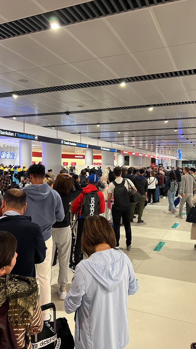 Adham_Ragab's tweet photo. #TurkishAirlines now since their systems were down worldwide, all the flights are delayed and this is how it looks if you want to print a boarding pass for your connecting flight since they couldn’t print earlier. They make you miss your next flight as well. #incompetence https://t.co/0WJJiFQooI