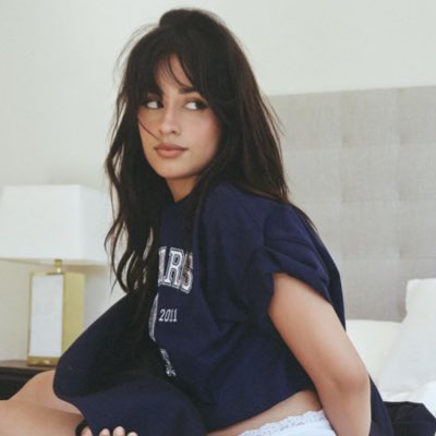 ThroughTheNotes's tweet image. #NewProfilePic