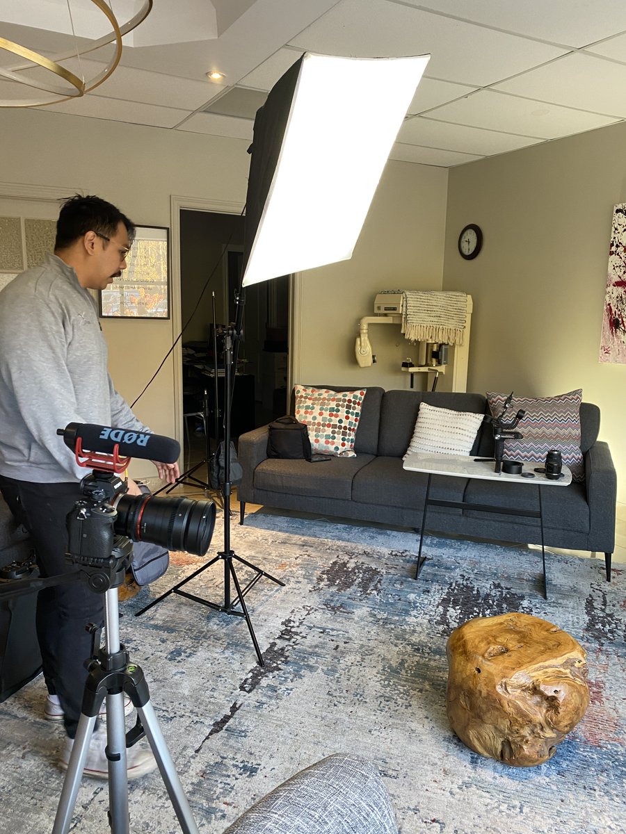 SMKP_Films's tweet photo. Had a fabulous time filming with Sam Estrabillo at Southern Ontario Dental College #SODC Yesterday. Nothing Spooky just good clean video production!
#HamiltonVideoProduction #BigBotStudios https://t.co/gN9dxQoBGt