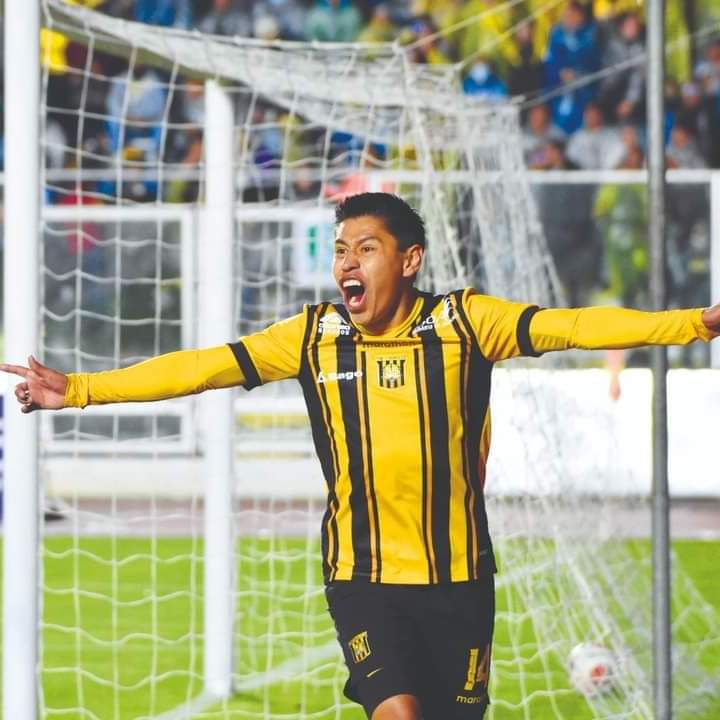TheStrongestGPS's tweet photo. GOOOOOOOOOOOOOOOL
| #TheStrongest 2 - 0 #RealSC |
⚽ 10' - Wayar
#VamosTigre #GPS https://t.co/A2SbVNffrp
