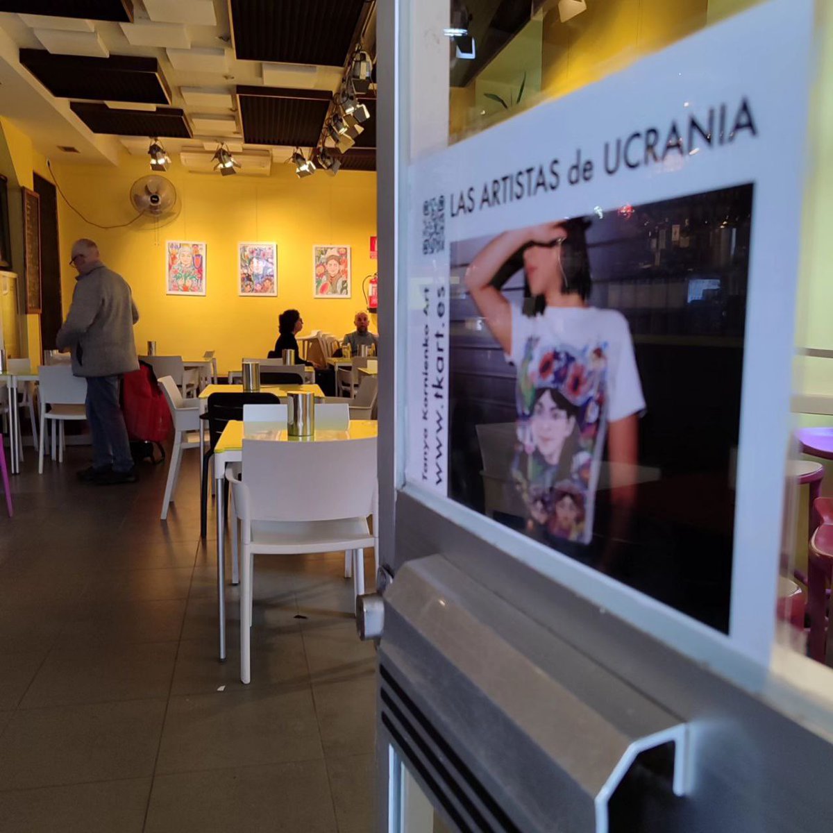 tkartcrafts's tweet photo. My new exhibition is currently being hosted at Lacaña. Next to the Museo Nacional Centro de Arte Reina Sofía!
Info:
https://t.co/13GV0mjmBX

#madrid #exhibition #ukraine #ucrania #arte #illustration #Україна #expo #stillfixingmysite https://t.co/vGECD2yw6N