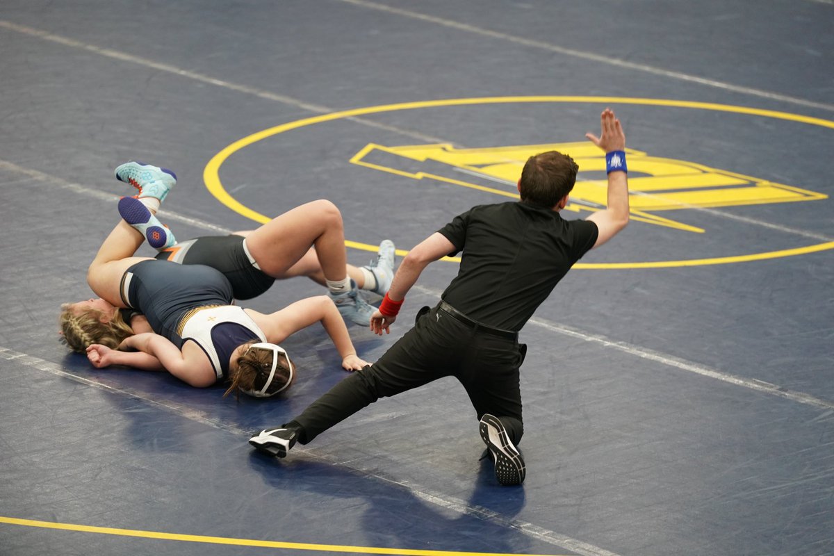StacyBehr's tweet photo. Meghan Edwards gets the first win in @JCUwrestling women’s wrestling history by fall. https://t.co/w095o844OZ