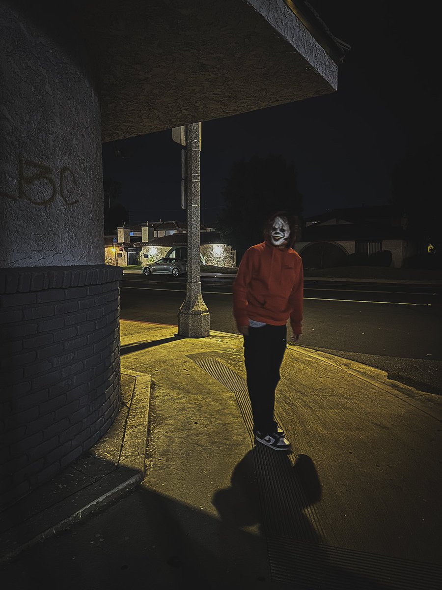 markjaydar's tweet image. 🎃🎃