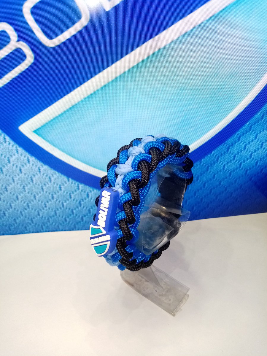 muten103's tweet photo. Manillas - pulcera tejidas a A LA VENTA
#bolivia #lapaz #elalto #rioseco
#futbol #copamerica #copa #manillas #pulcera #accesorios #tejido #paracord #bolivar #strongest #nacionalpotosi #realsantacruz #palmaflor #guabirá #alwaysready https://t.co/uwkA9TilgD